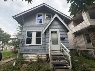 3303 W 123rd Street, Cleveland, OH 44111