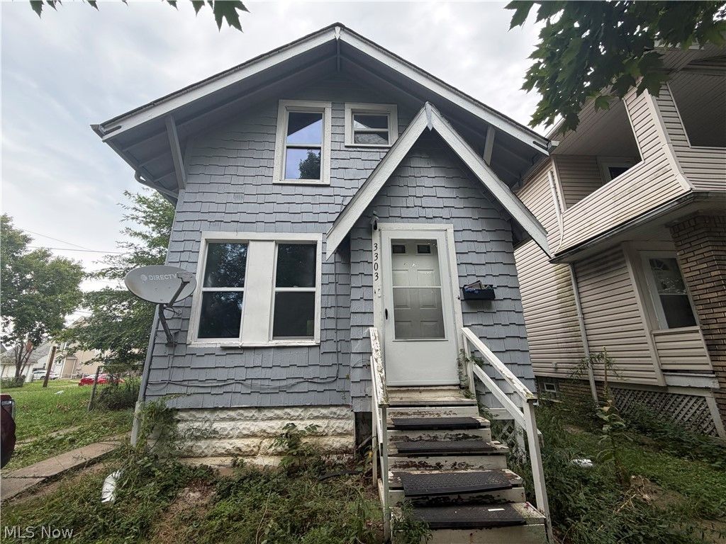 3303 W 123rd Street, Cleveland, OH 44111