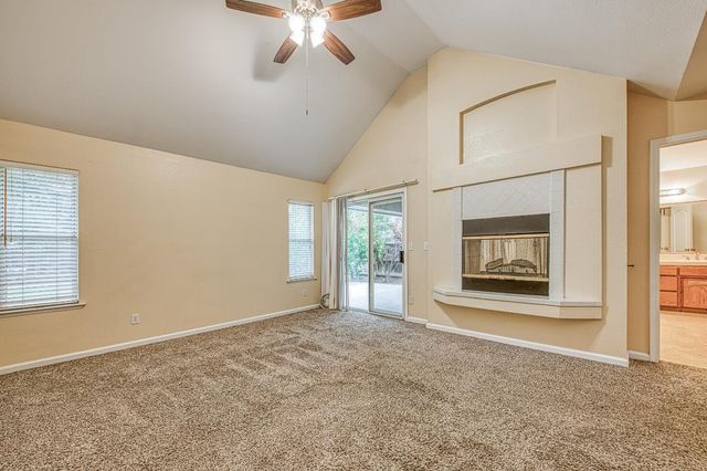 2519 Celeste Avenue, Clovis, CA 93611