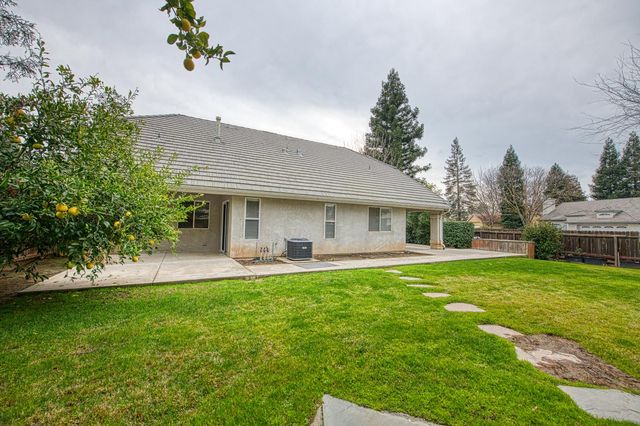 2519 Celeste Avenue, Clovis, CA 93611