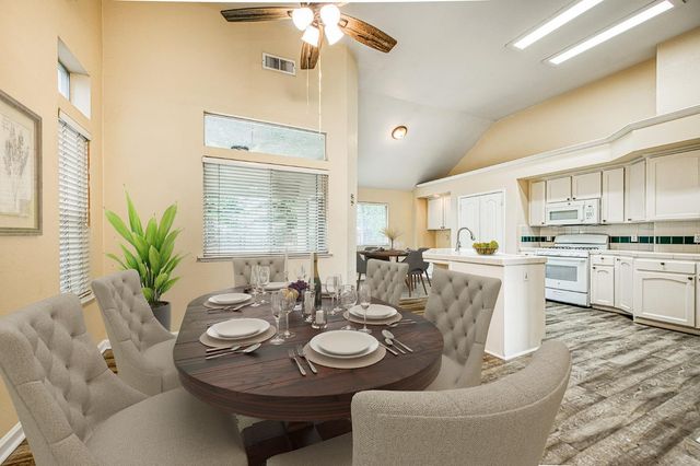 2519 Celeste Avenue, Clovis, CA 93611