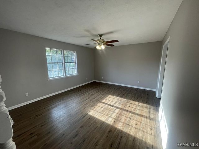 14 Azaleawood Drive, Wetumpka, AL 36093