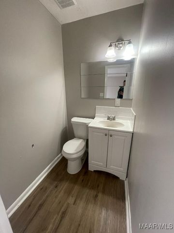 14 Azaleawood Drive, Wetumpka, AL 36093