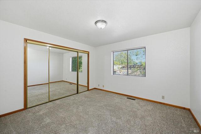 929 Helen Ave, Ukiah, CA 95482