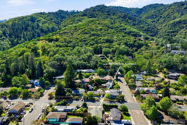 929 Helen Ave, Ukiah, CA 95482