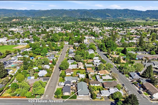 929 Helen Ave, Ukiah, CA 95482