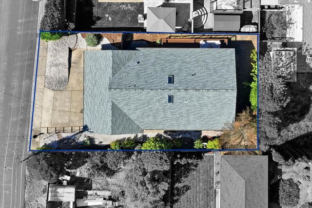 929 Helen Ave, Ukiah, CA 95482