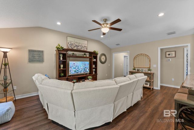 109 Lucy Drive, Bay Minette, AL 36507