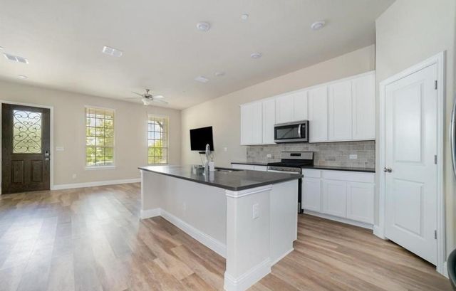 7609 Sunset Boulevard, Rowlett, TX 75088