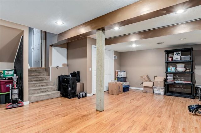 1519 Bridlewood Lane, Raymore, MO 64083
