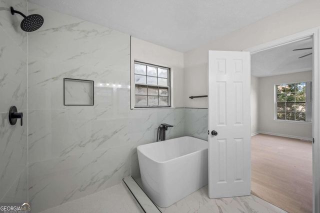 180 Preston Oaks Drive, Alpharetta, GA 30022