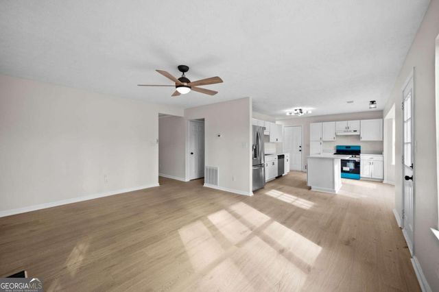 180 Preston Oaks Drive, Alpharetta, GA 30022