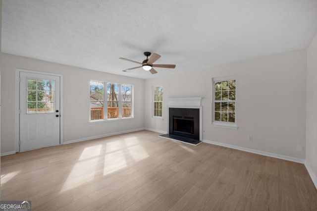 180 Preston Oaks Drive, Alpharetta, GA 30022