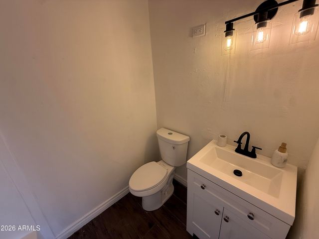 5442 W EDGEMONT Avenue, Phoenix, AZ 85035