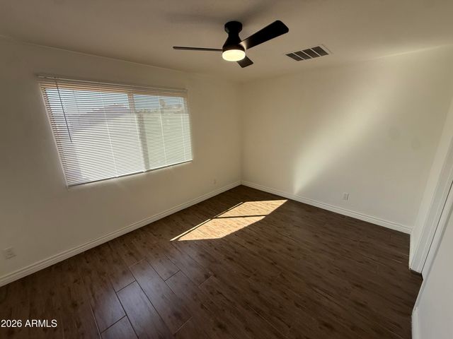 5442 W EDGEMONT Avenue, Phoenix, AZ 85035