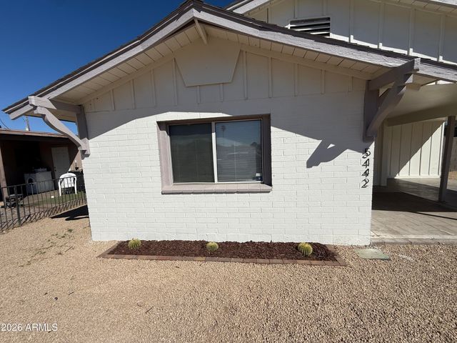 5442 W EDGEMONT Avenue, Phoenix, AZ 85035