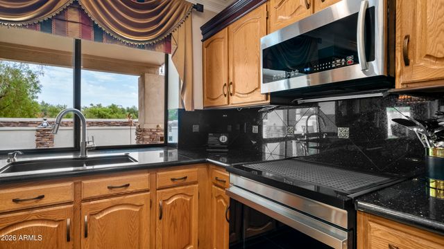 42 E MARIA Lane, Tempe, AZ 85284