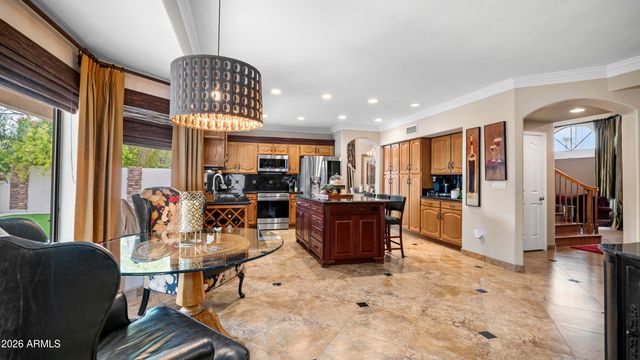 42 E MARIA Lane, Tempe, AZ 85284