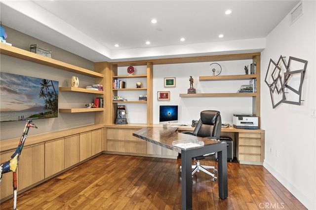 3147 Scholarship, Irvine, CA 92612