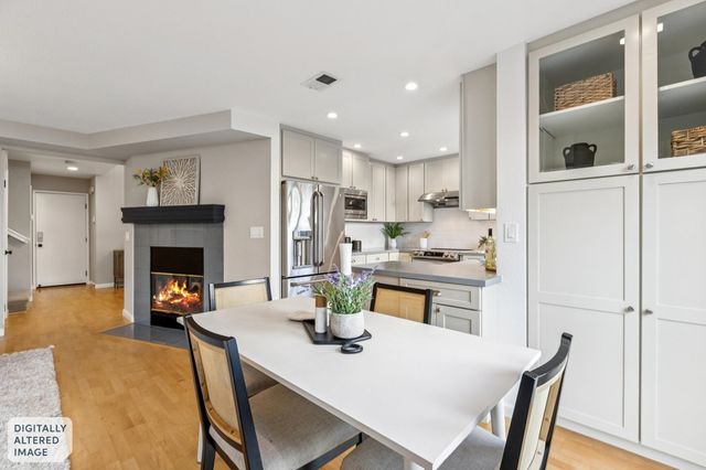 423 423 McDonnel Road, Alameda, CA 94502