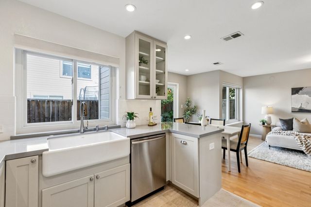 423 423 McDonnel Road, Alameda, CA 94502