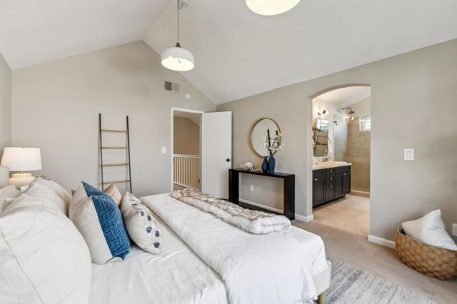 423 423 McDonnel Road, Alameda, CA 94502