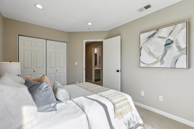 423 423 McDonnel Road, Alameda, CA 94502