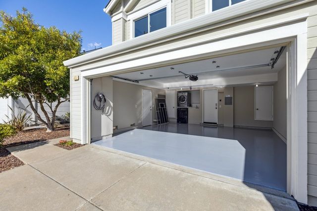 423 423 McDonnel Road, Alameda, CA 94502