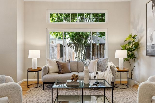 423 423 McDonnel Road, Alameda, CA 94502