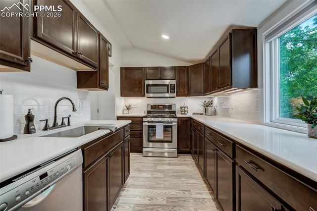 530 E Del Norte Street, Colorado Springs, CO 80907