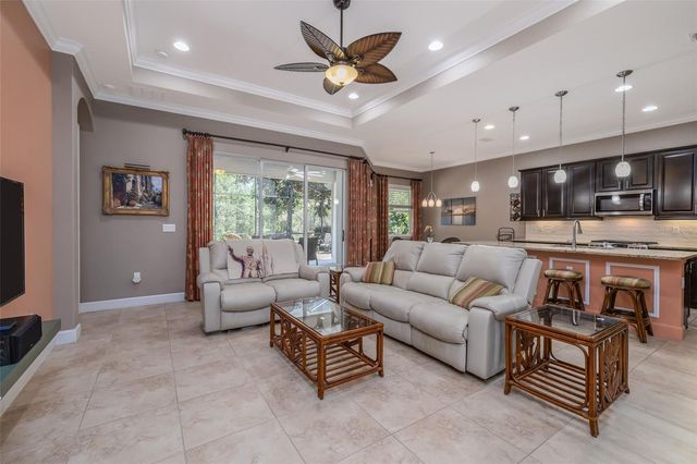 1130 GARDENSHIRE LANE, Deland, FL 32724