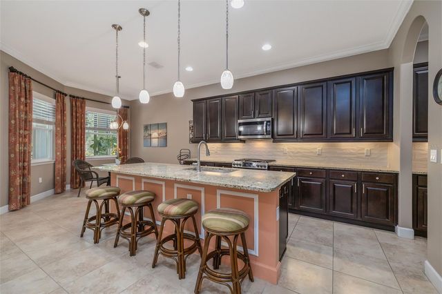 1130 GARDENSHIRE LANE, Deland, FL 32724