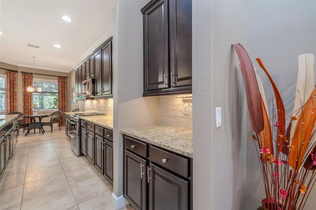 1130 GARDENSHIRE LANE, Deland, FL 32724