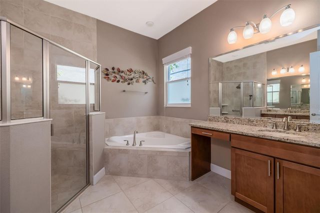 1130 GARDENSHIRE LANE, Deland, FL 32724