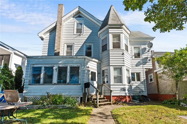 87 Bluff Street, East Providence, RI 02915