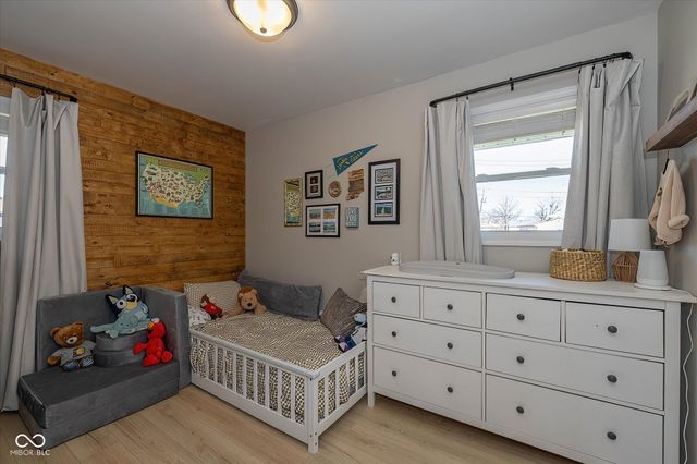 503 S 9th Avenue, Beech Grove, IN 46107