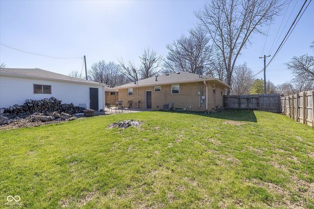 503 S 9th Avenue, Beech Grove, IN 46107