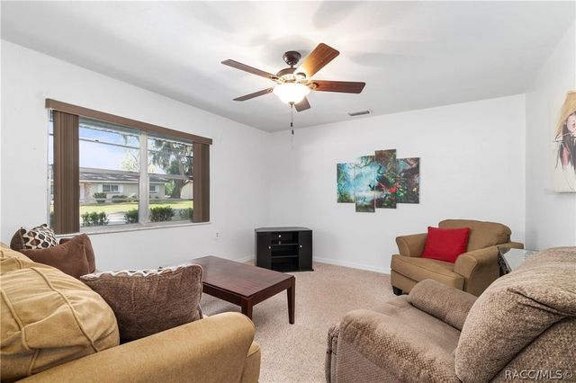 9317 E Crescent Drive, Inverness, FL 34450