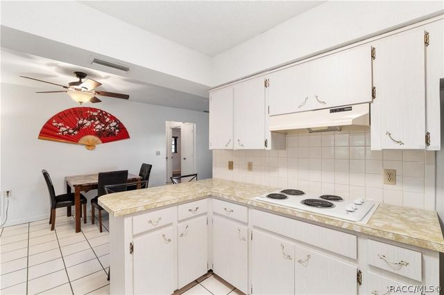 9317 E Crescent Drive, Inverness, FL 34450