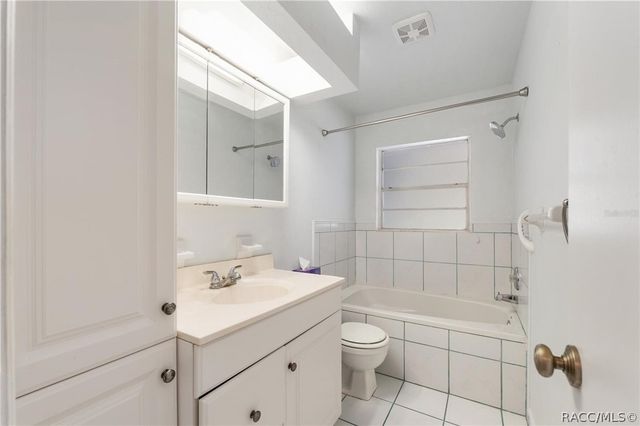 9317 E Crescent Drive, Inverness, FL 34450
