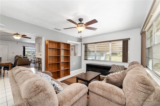 9317 E Crescent Drive, Inverness, FL 34450