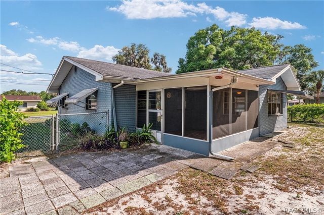 9317 E Crescent Drive, Inverness, FL 34450