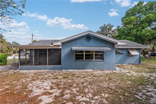 9317 E Crescent Drive, Inverness, FL 34450