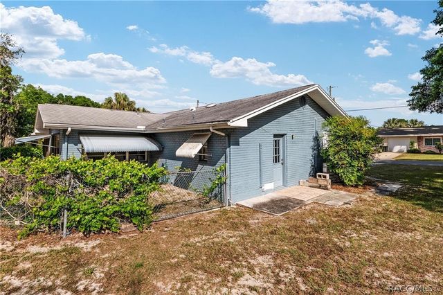 9317 E Crescent Drive, Inverness, FL 34450