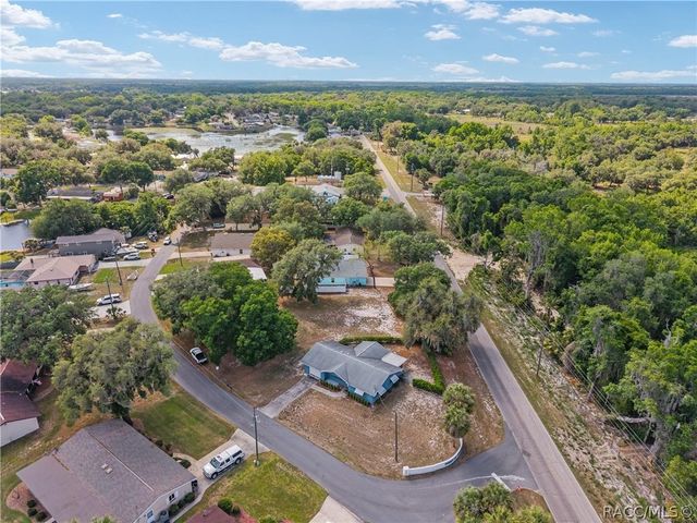 9317 E Crescent Drive, Inverness, FL 34450