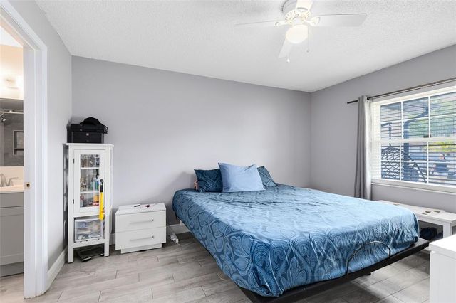 7741 PINE HOLLOW COURT, Orlando, FL 32822