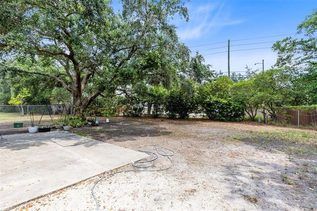 7741 PINE HOLLOW COURT, Orlando, FL 32822