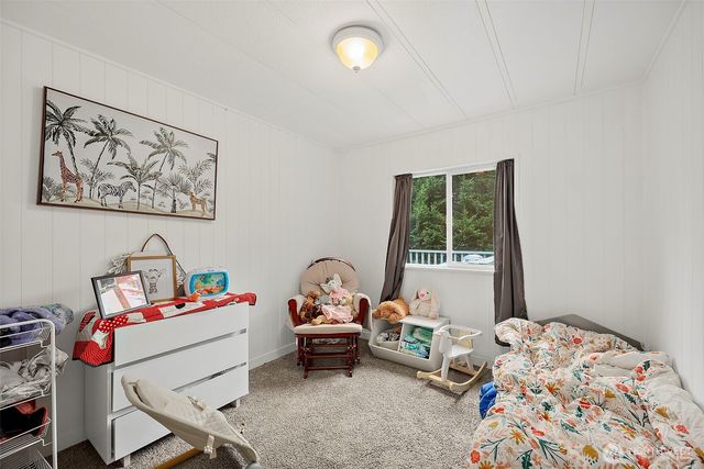 16503 Village Drive SE, Rainier, WA 98576