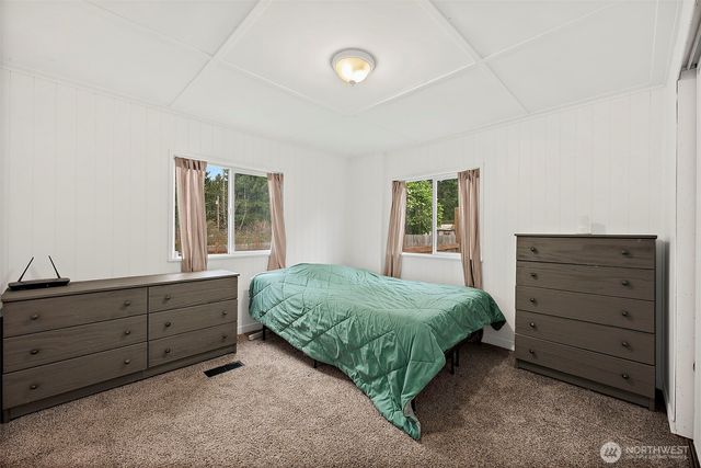 16503 Village Drive SE, Rainier, WA 98576