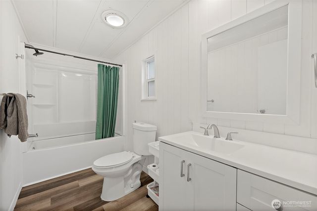 16503 Village Drive SE, Rainier, WA 98576